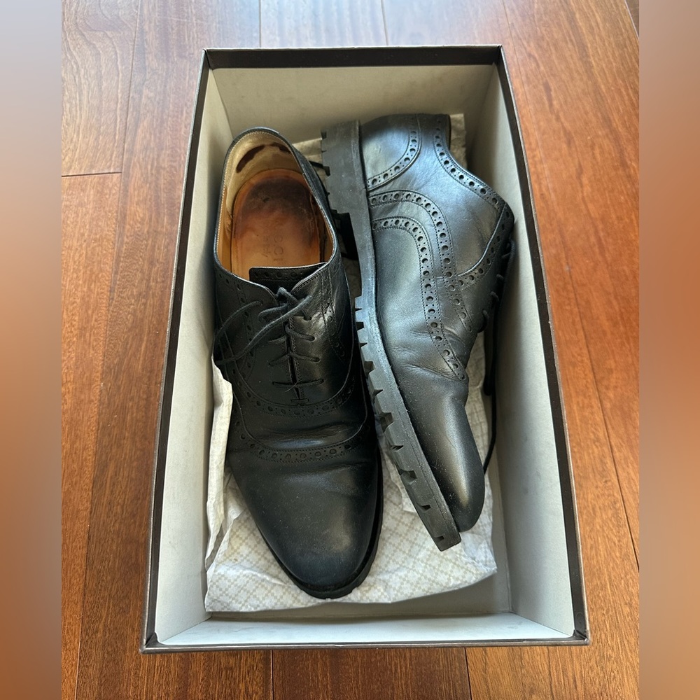 Gucci shoes MUST GO! Make an offer